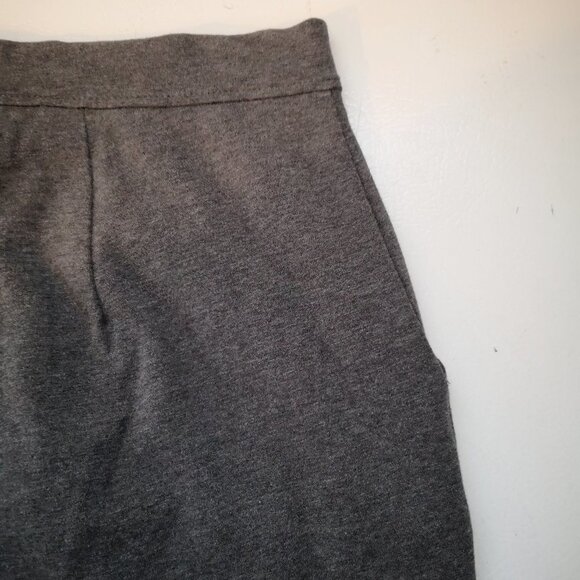 L.L. Bean Ladies Ankle Length Grey Wide Leg Pants - Picture 5 of 8